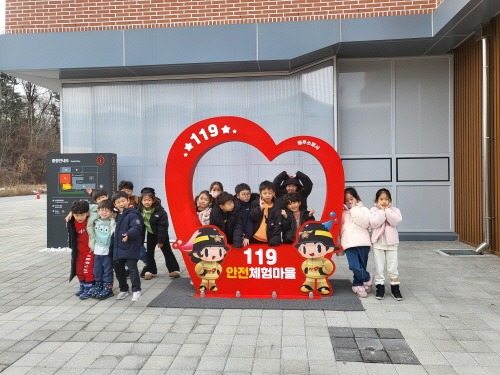 [크기변환]단체사진.jpg
