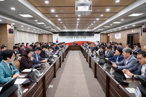 원주시, 10월 확대간부회의서 ‘원도심 활성화 방안 아이디어’ 공유 (2).jpg