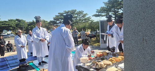 251028 광복회충북북부연합지회, 독립유공자 추모 제례 봉행3.jpg