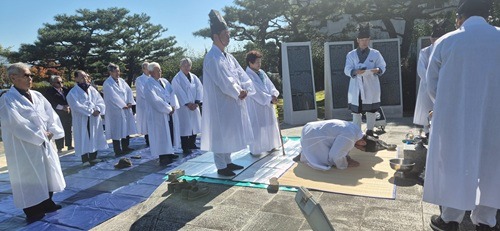 251028 광복회충북북부연합지회, 독립유공자 추모 제례 봉행1.jpg