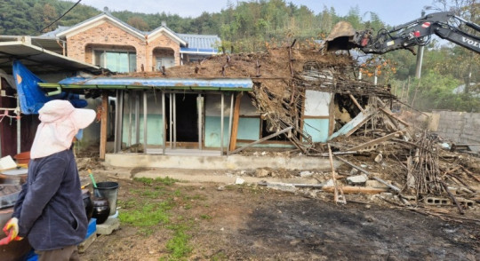 농촌 빈집 정비.jpg